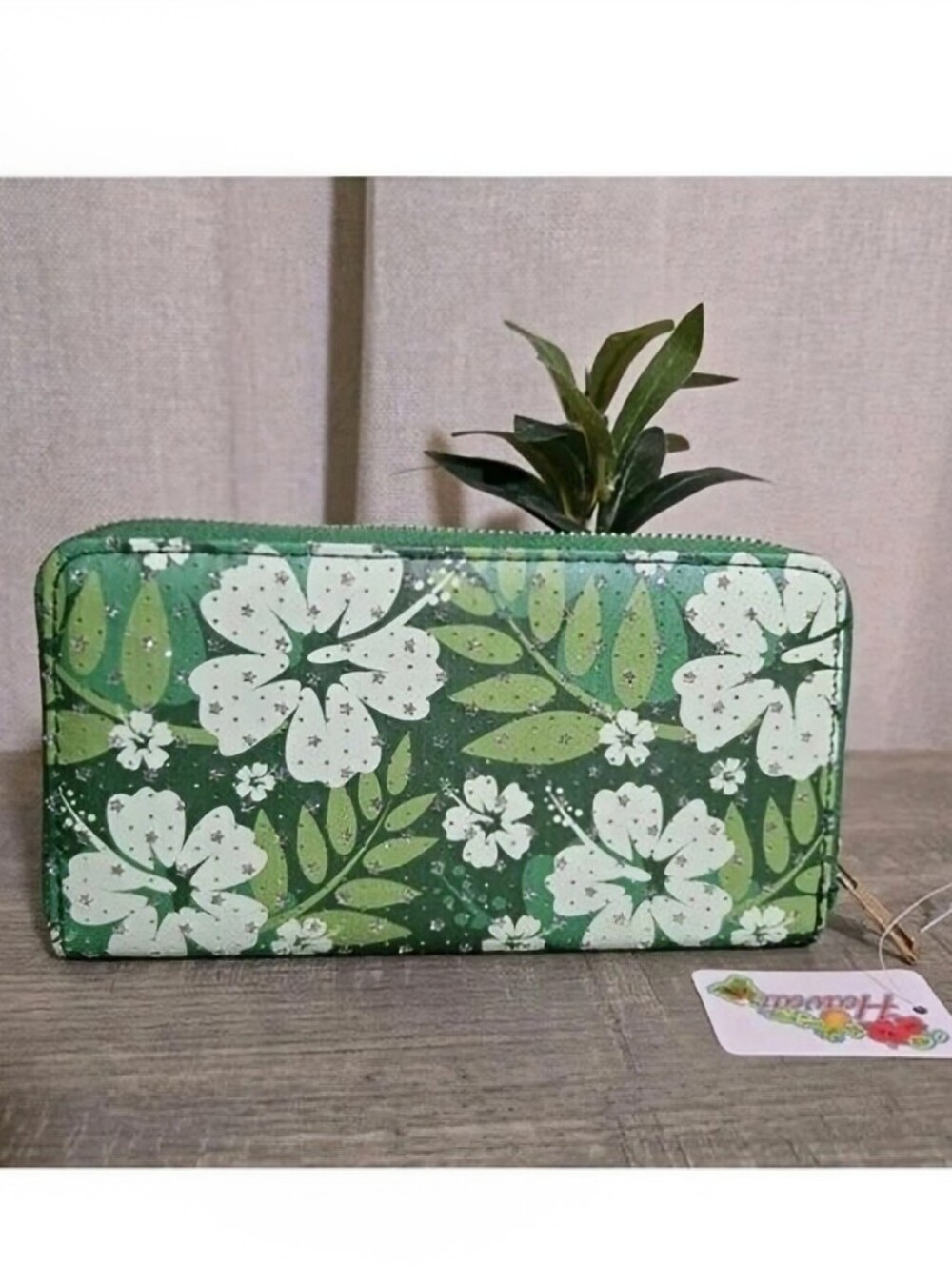 Island Sense Green Tropical Hibiscus Floral Zip Around Long Wallet Clutch